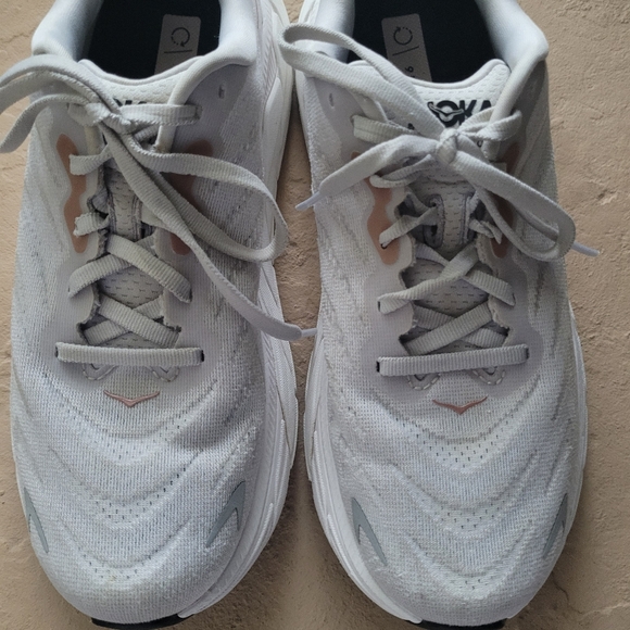 Hoka One One Arahi 6 Women's Sneakers 1123195 US 7.5B - Picture 9 of 10